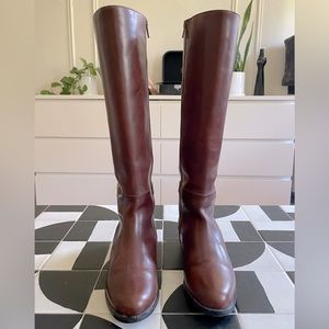 GRIGIO ARANCIO
Made In Italy High Shaft Zip Detail Boots